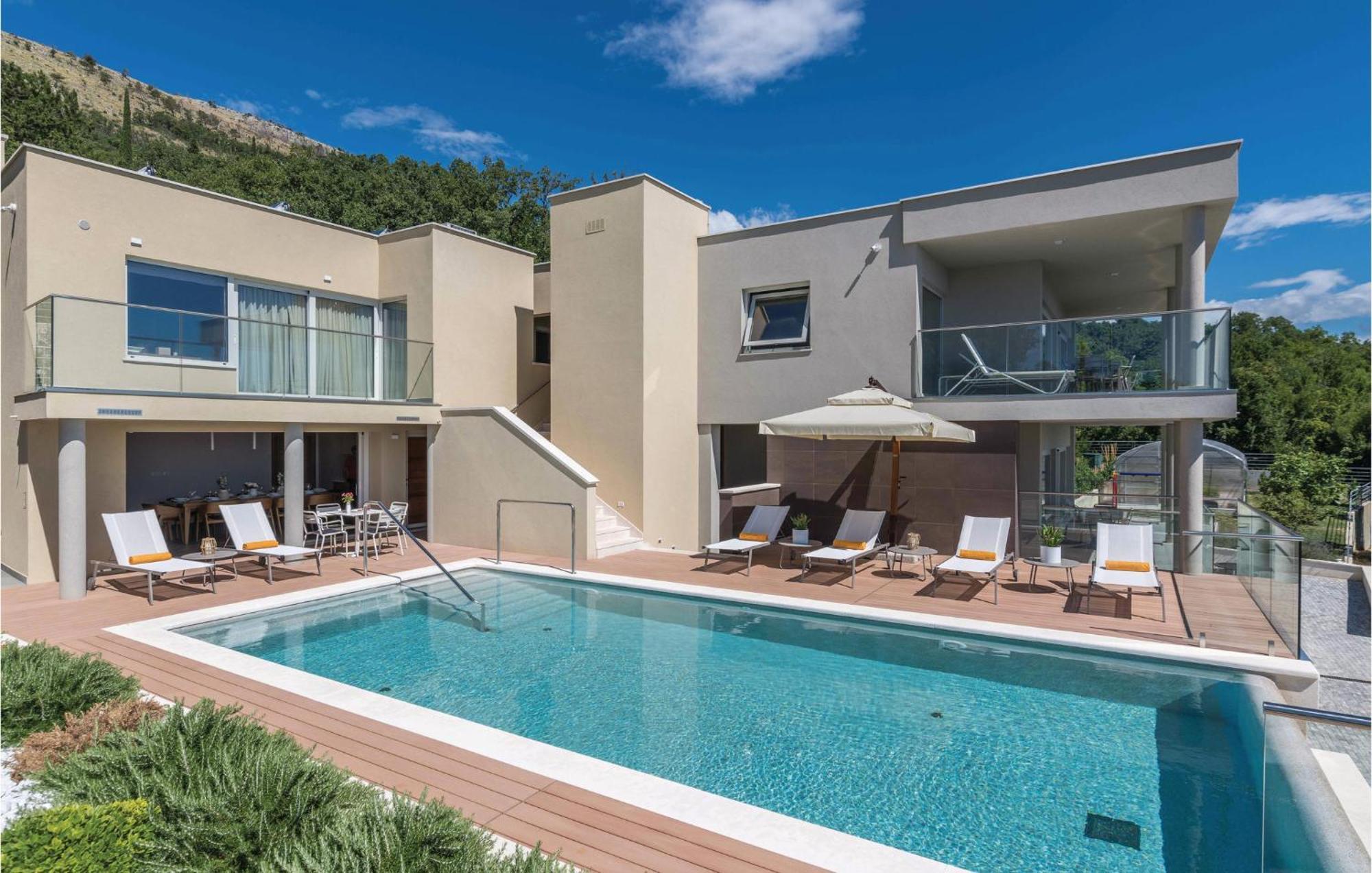 Nice Apartment In Plomin With Jacuzzi Zewnętrze zdjęcie